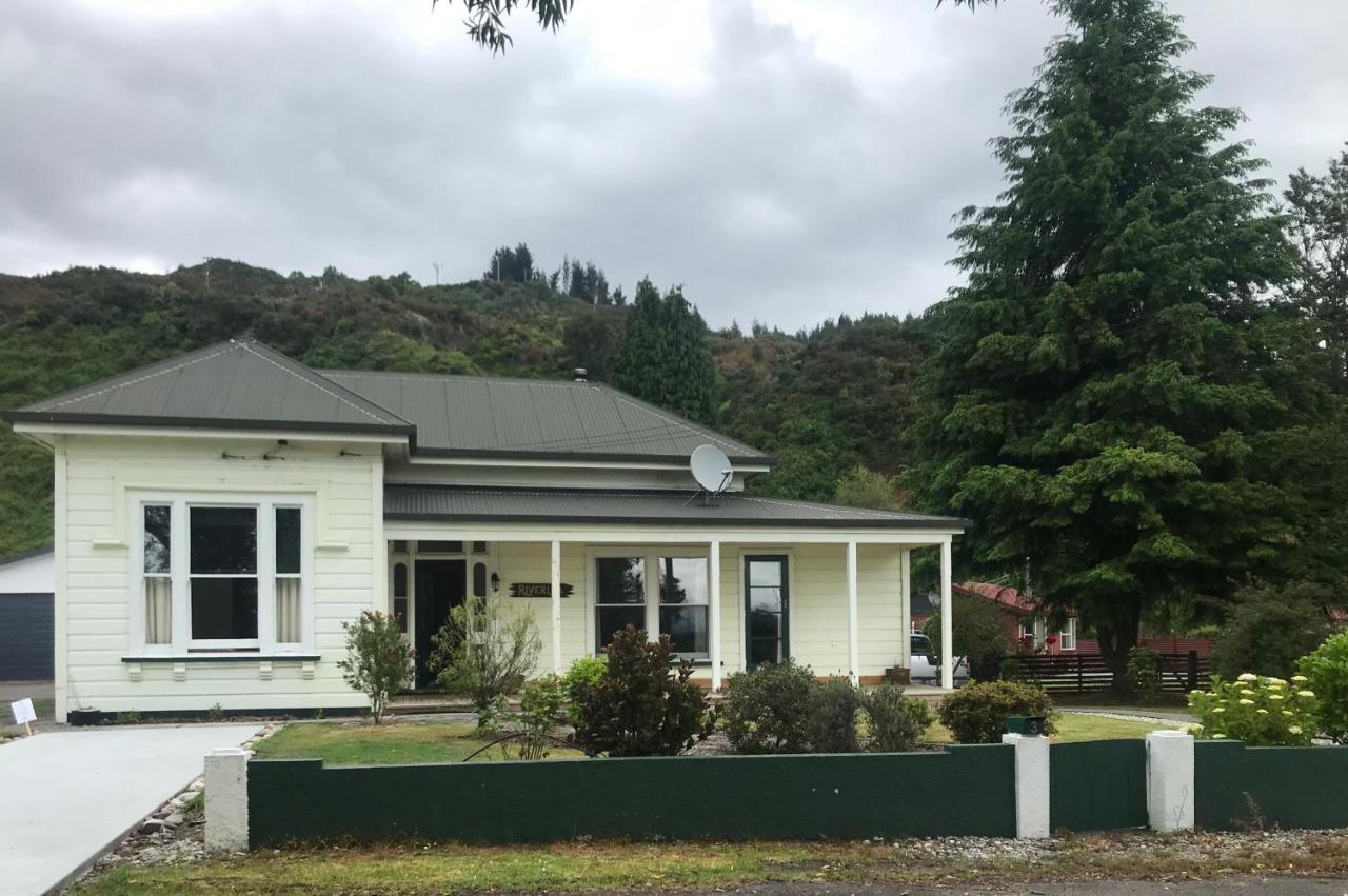 The Old Vicarage Hotel Reefton Bagian luar foto